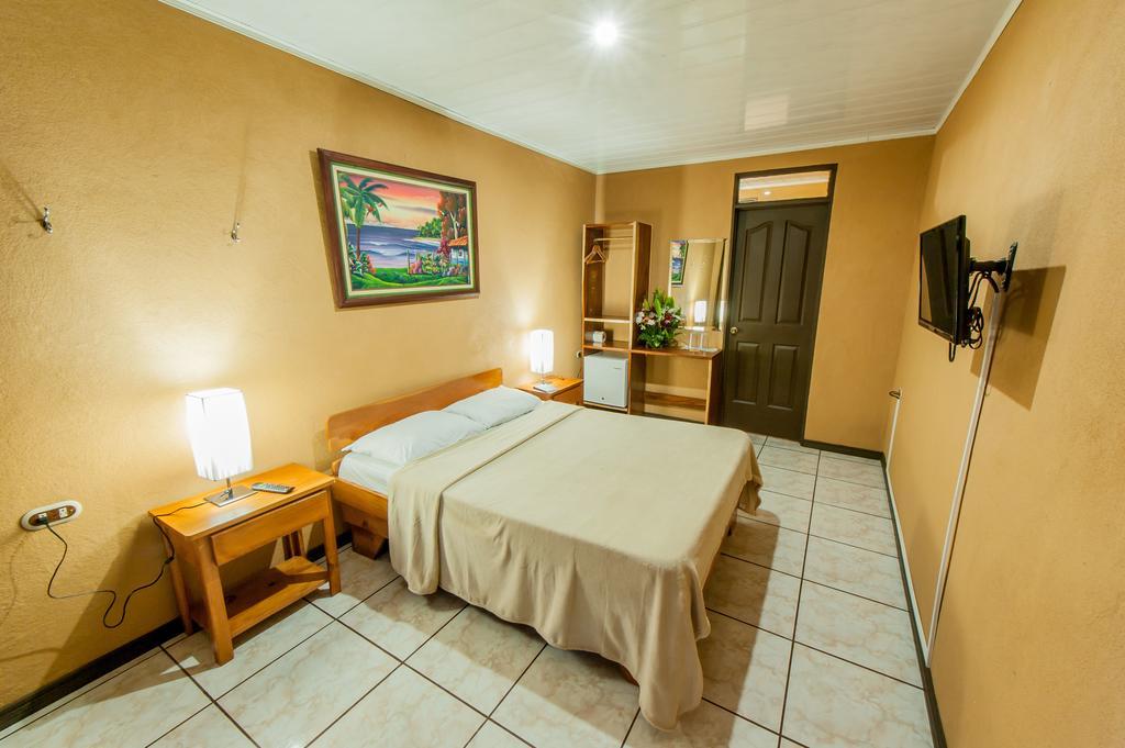 Cabinas Eddy B&B Monteverde Екстериор снимка