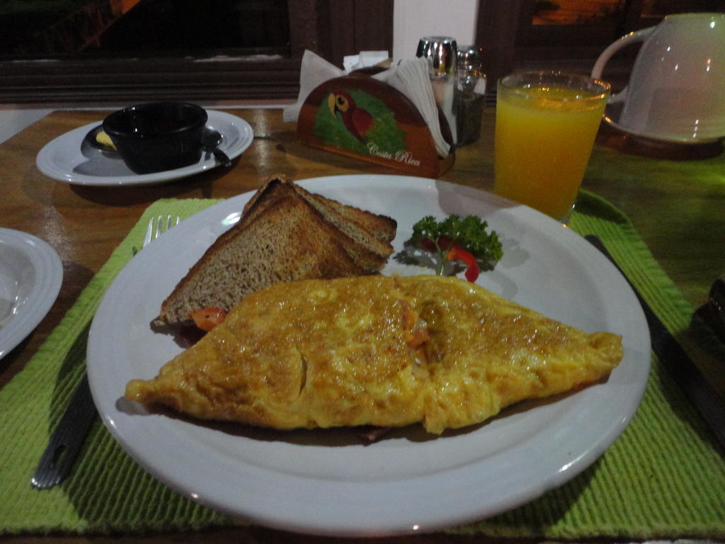 Cabinas Eddy B&B Monteverde Екстериор снимка