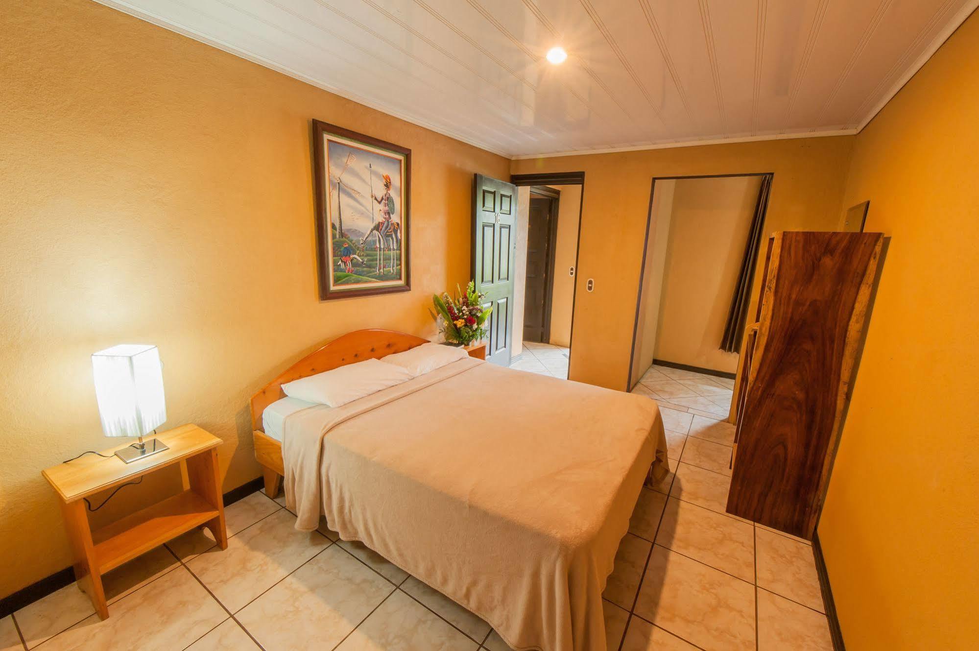 Cabinas Eddy B&B Monteverde Екстериор снимка